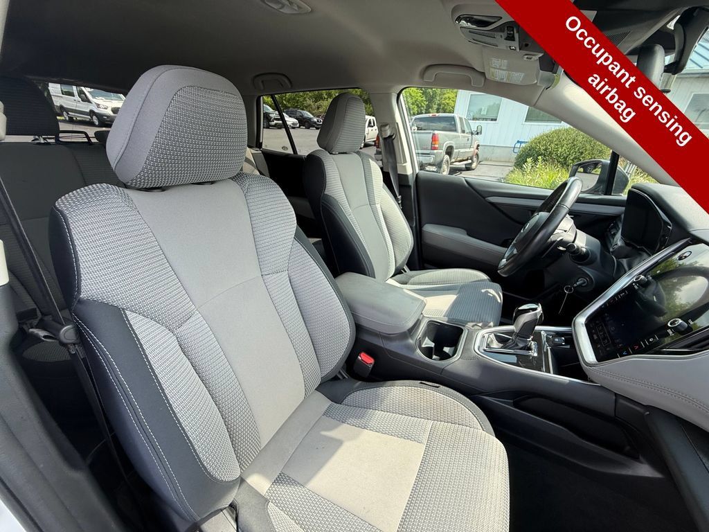 Used 2024 Subaru Outback Premium AWD/4WD image 42