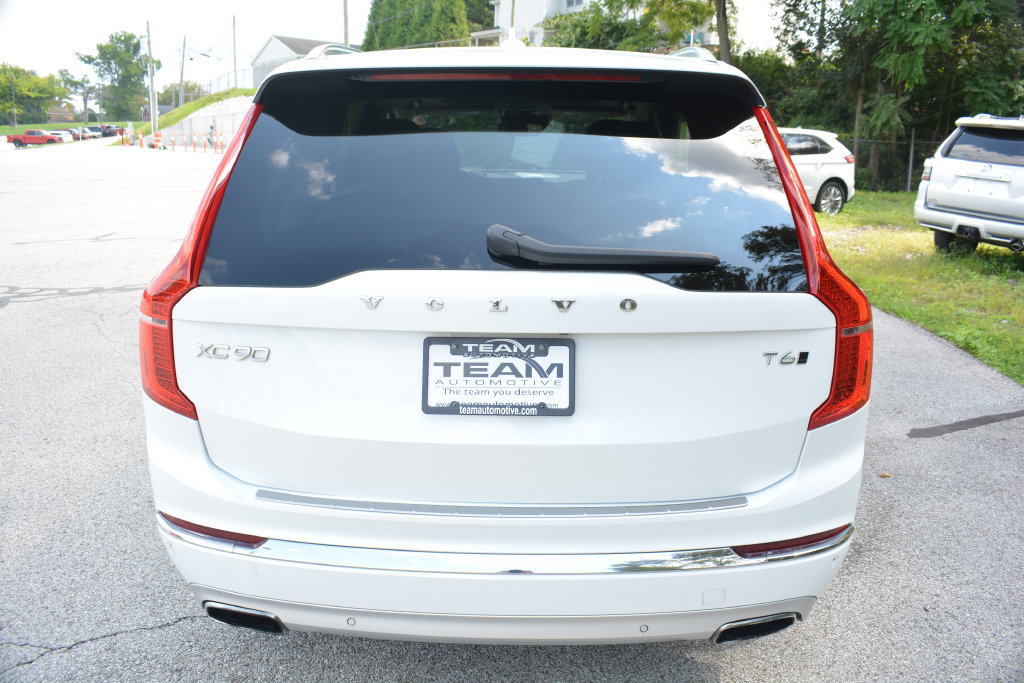 Used 2021 Volvo XC90 T6 Inscription w/ Climate Package AWD/4WD image 6