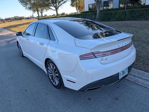 Used 2018 Lincoln MKZ Premiere image 8
