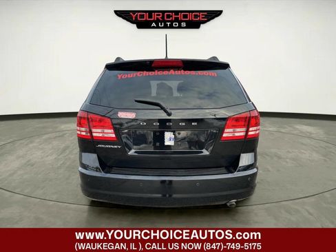 Used 2020 Dodge Journey SE w/ Blacktop Package image 4