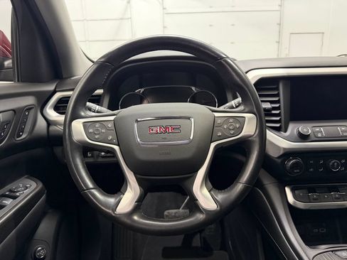 Used 2022 GMC Acadia SLT w/ Technology Package AWD/4WD image 21