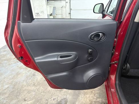 Used 2014 Nissan Versa Note S image 11