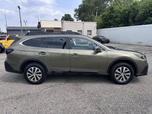 Used 2021 Subaru Outback Premium AWD/4WD image 8