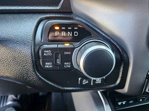 Used 2019 RAM 1500 Big Horn AWD/4WD image 31