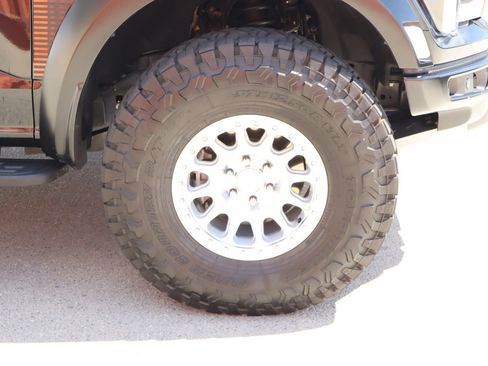 Used 2024 Ford F150 Raptor w/ Equipment Group 803A Raptor R AWD/4WD image 11