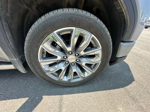 Used 2025 GMC Sierra 1500 Denali AWD/4WD image 2
