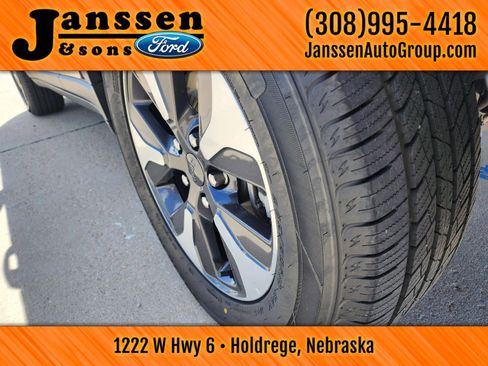 Used 2023 Jeep Grand Cherokee 4WD 4xe image 15