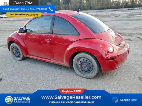 Used 2010 Volkswagen Beetle Coupe image 3