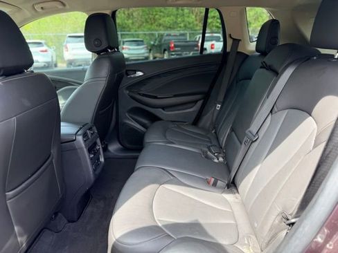 Used 2017 Buick Envision Essence FWD image 23