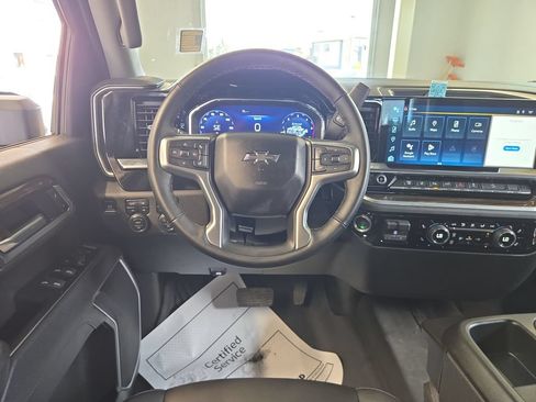 Used 2025 Chevrolet Silverado 2500 LT w/ Trail Boss Package AWD/4WD image 19