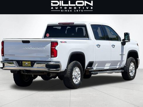 Used 2024 Chevrolet Silverado 2500 LTZ AWD/4WD image 4