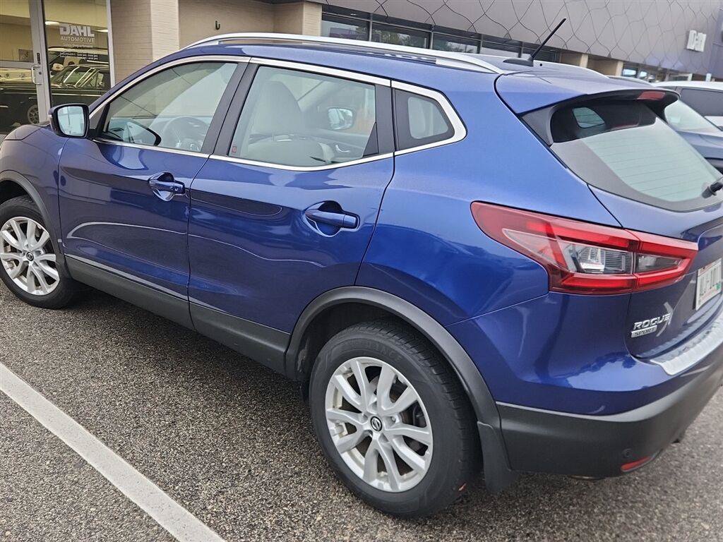 Used 2020 Nissan Rogue Sport SV w/ All-Weather Package AWD/4WD image 7