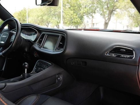 Used 2016 Dodge Challenger SRT Hellcat image 23