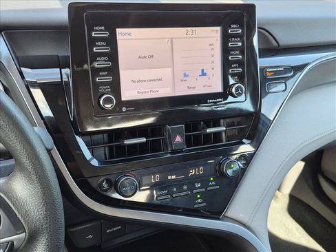 Used 2022 Toyota Camry LE w/ Convenience Package FWD image 14