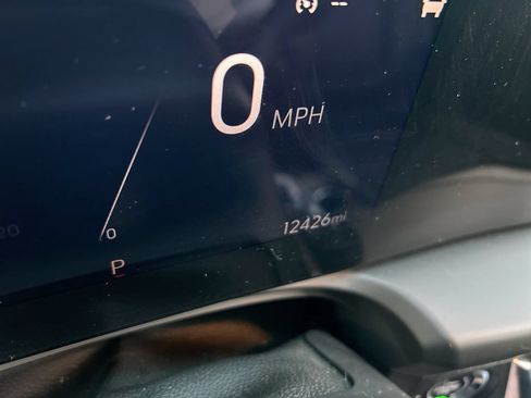Used 2024 Buick Encore GX Avenir w/ Avenir Convenience Package AWD/4WD image 16