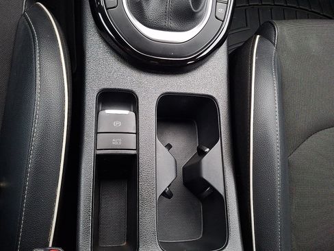 Used 2022 Kia Forte GT-Line w/ GT-Line Technology Package FWD image 24