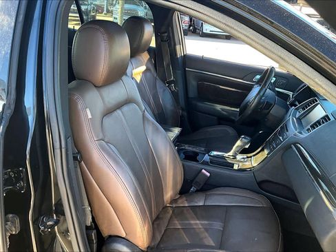 Used 2014 Lincoln MKS AWD w/ Equipment Group 201A image 9