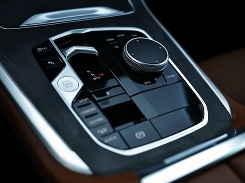 New 2026 BMW X5 xDrive40i w/ M Sport Package image 38