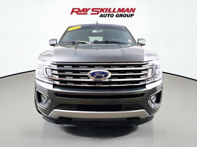 Used 2020 Ford Expedition XLT w/ Equipment Group 201A AWD/4WD image 2