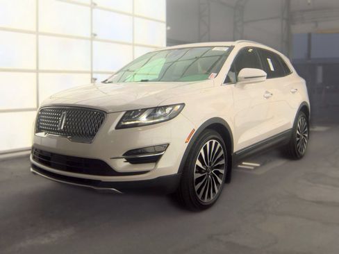 Used 2019 Lincoln MKC Black Label FWD image 1