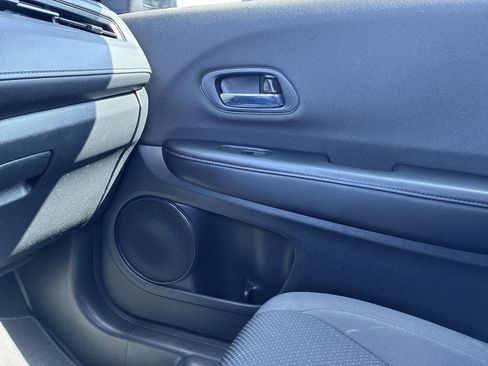 Certified 2022 Honda HR-V Sport image 31