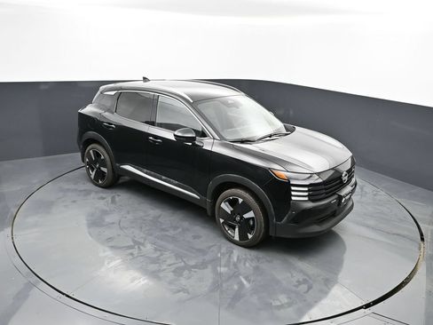 Certified 2025 Nissan Kicks SR AWD/4WD image 19