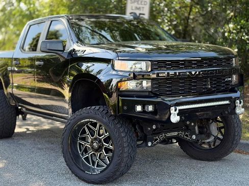Used 2021 Chevrolet Silverado 1500 Custom Trail Boss w/ Midnight Edition image 22