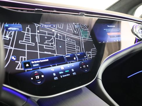 Certified 2023 Mercedes-Benz EQS 580 580 image 22