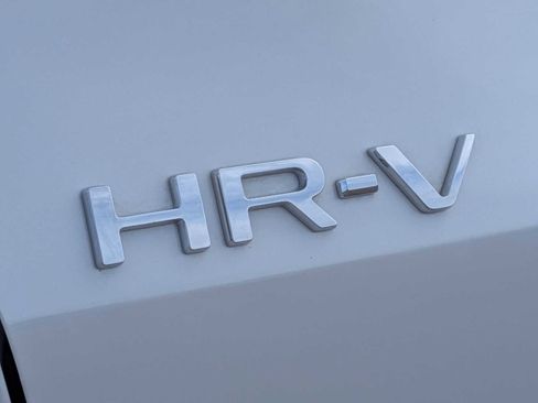 Certified 2024 Honda HR-V LX image 11