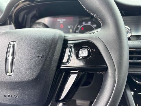 Used 2022 Lincoln Corsair AWD w/ Equipment Group 101A image 23