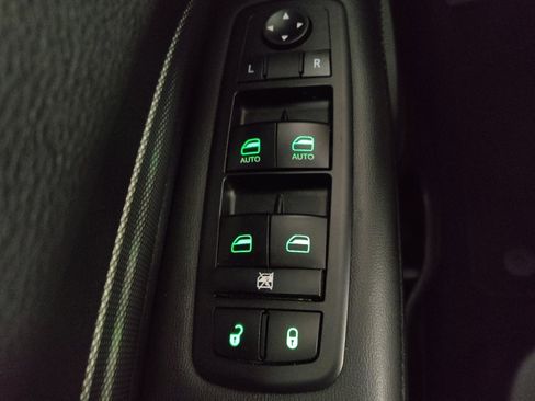 Used 2020 Dodge Durango GT image 27