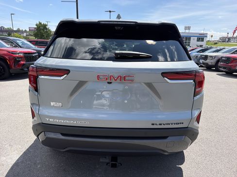 Used 2026 GMC Terrain Elevation w/ Technology Package II AWD/4WD image 7