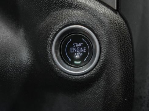 Used 2019 Chevrolet Silverado 1500 RST AWD/4WD image 20