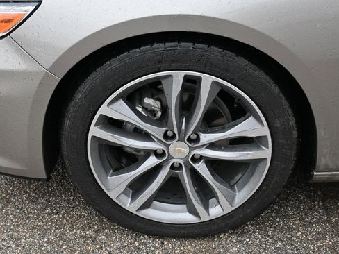 Used 2024 Chevrolet Malibu LT FWD image 7