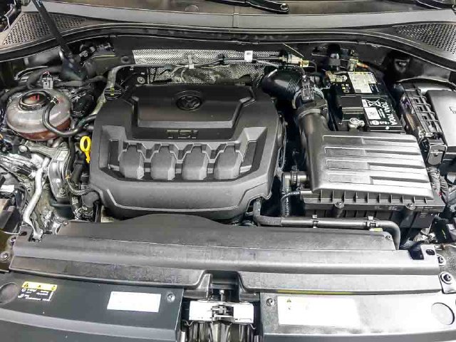 Used 2024 Volkswagen Tiguan SE FWD image 34