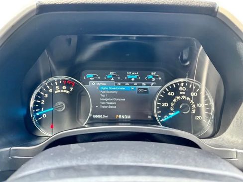 Used 2018 Ford F150 Lariat w/ Equipment Group 502A Luxury AWD/4WD image 17