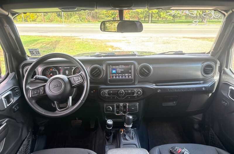 Used 2023 Jeep Wrangler Unlimited Sport AWD/4WD image 7