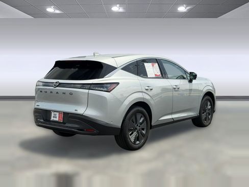 Certified 2025 Nissan Murano SL AWD/4WD image 9