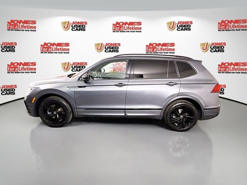 Used 2023 Volkswagen Tiguan SE R-Line FWD image 13