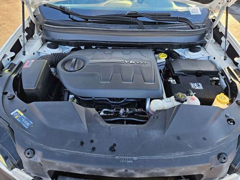 Used 2021 Jeep Cherokee Trailhawk w/ Sun, Sound & Nav Group image 40