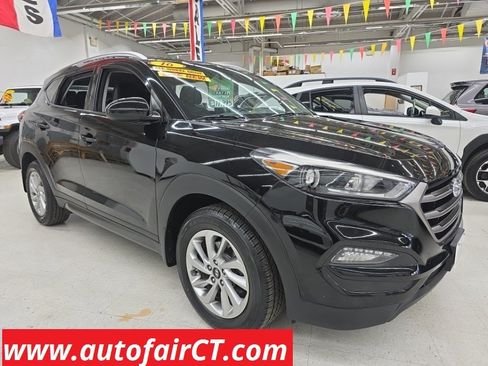 Used 2016 Hyundai Tucson SE w/ Option Group 02 AWD/4WD image 1