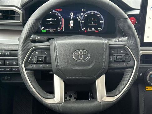 Certified 2025 Toyota Tacoma TRD Sport image 9