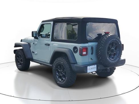 Used 2023 Jeep Wrangler Sport AWD/4WD image 3