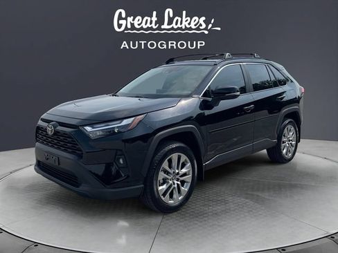 Used 2025 Toyota RAV4 XLE Premium FWD image 1