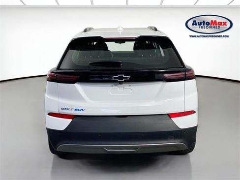 Used 2023 Chevrolet Bolt EUV LT w/ Driver Confidence Package image 7