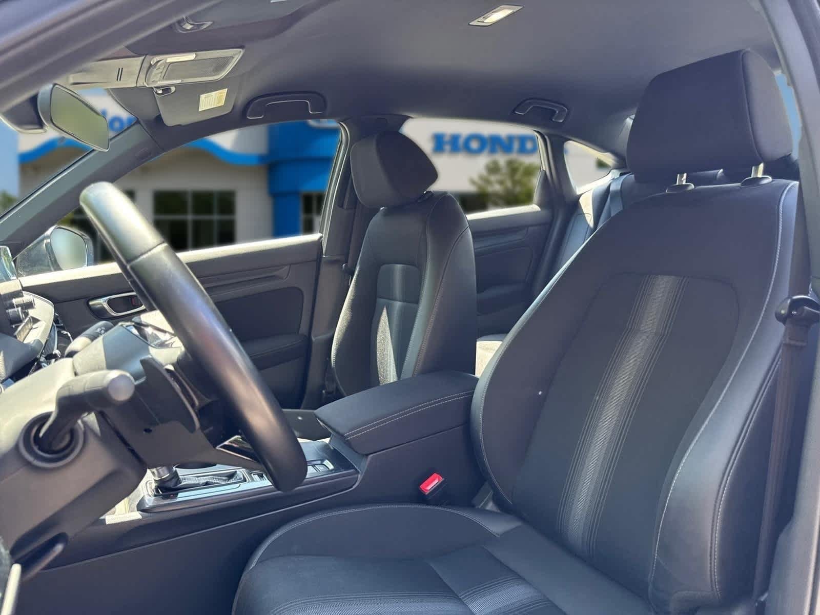 Used 2023 Honda Civic Sport image 14