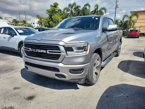 Used 2024 RAM 1500 Laramie AWD/4WD image 1