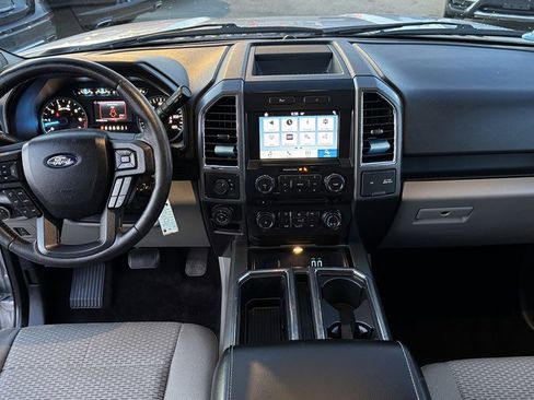 Used 2016 Ford F150 XLT w/ Equipment Group 302A Luxury image 22