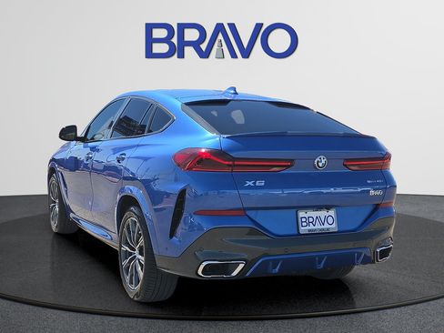 Used 2020 BMW X6 sDrive40i w/ Executive Package RWD image 3