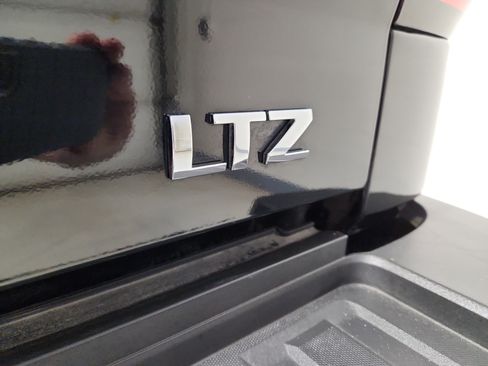 Used 2016 Chevrolet Silverado 2500 LTZ w/ Duramax Plus Package image 19